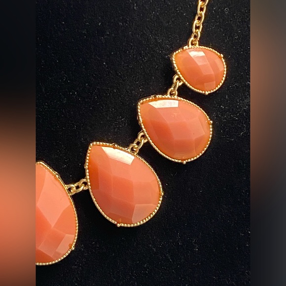 Beautiful Peach Adjustable Statement Necklace - Picture 6 of 12